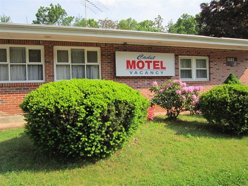 Cadet Motel コーンウォール・オン・ハドソン エクステリア 写真