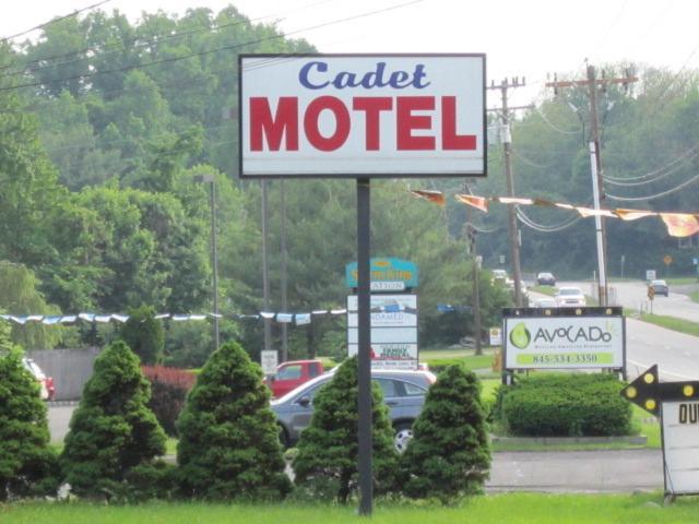 Cadet Motel コーンウォール・オン・ハドソン エクステリア 写真