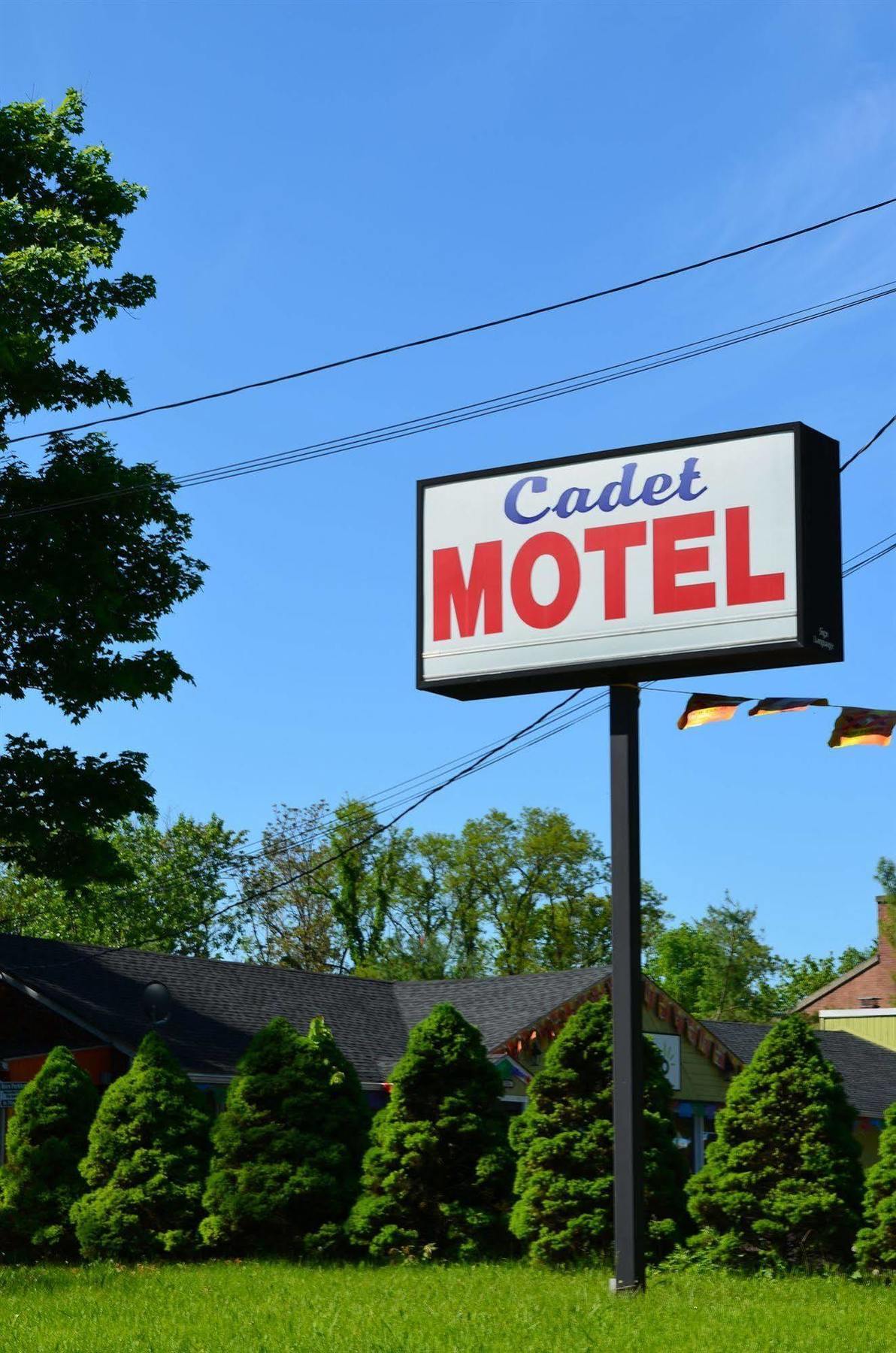 Cadet Motel コーンウォール・オン・ハドソン エクステリア 写真